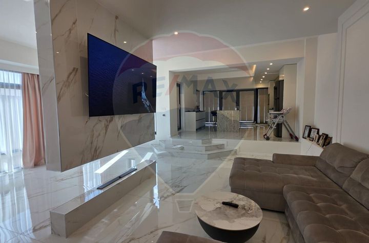 Casă / Vilă cu 5 camere de vânzare în zona Central anunturi imobiliare Vaslui