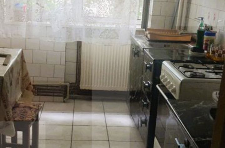 Apartament 2 camere de vanzare ARAD - Arad anunturi imobiliare Arad