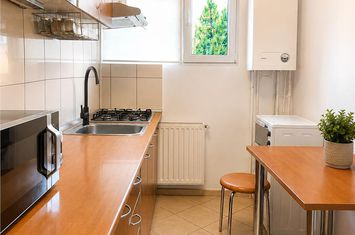 Apartament 3 camere de vanzare ASTRA - Brasov anunturi imobiliare Brasov