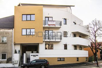 Apartament 3 camere de vanzare REGIE - Bucuresti anunturi imobiliare Bucuresti