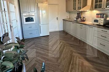 Casă - 5 camere de vanzare SACALAZ - Timis anunturi imobiliare Timis