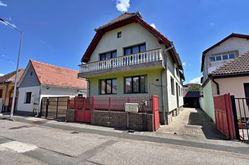 Casă - 6 camere de vanzare PIATA CLUJ - Sibiu anunturi imobiliare Sibiu
