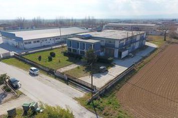 Spațiu industrial 2.079 mp pe teren 6.900 mp — Serres anunturi imobiliare Grecia