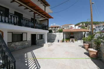 Casă individuală 186 mp pe teren 144 mp în Agio Pnevma anunturi imobiliare Grecia