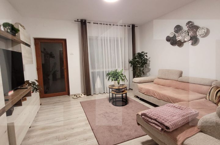 Casă - 4 camere de vanzare DUMBRAVITA - Timis anunturi imobiliare Timis