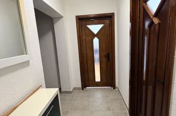 Apartament 4 camere de vanzare CRAIOVA - Dolj anunturi imobiliare Dolj