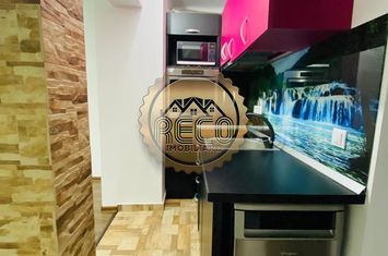 Apartament 2 camere de vanzare CENTRAL - Bihor anunturi imobiliare Bihor