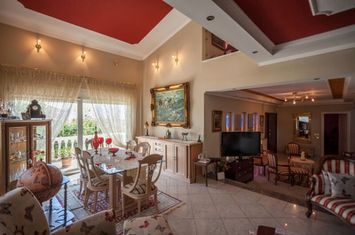 Casă individuală 208 mp pe teren 967 mp în Prosotsani anunturi imobiliare Grecia