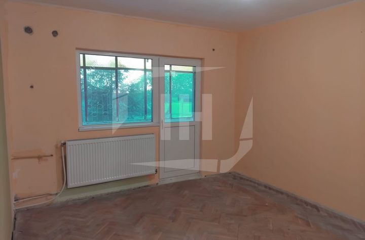 Apartament 3 camere de vanzare CLUJ-NAPOCA - Cluj anunturi imobiliare Cluj