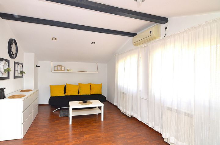 Apartament 2 camere de inchiriat DACIA - Bucuresti anunturi imobiliare Bucuresti