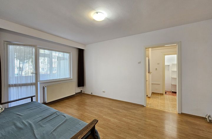 Apartament cu 3 camere, partial mobilat, zona Casa Radio, Grigorescu anunturi imobiliare Cluj