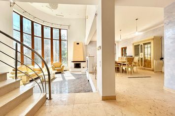 Vila individuala | 7 camere | gradina | garaj dublu | Pipera anunturi imobiliare Bucuresti