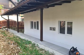 Vilă de vânzare în Bușteni - zona Zamora anunturi imobiliare Prahova