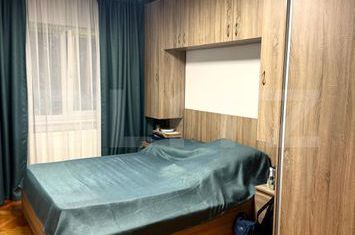 Apartament 3 camere de vanzare TRACTORU - Brasov anunturi imobiliare Brasov