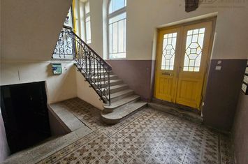 Apartament 2 camere de vanzare 15 NOIEMBRIE - Brasov anunturi imobiliare Brasov