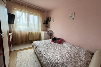 Apartament 4 camere de vanzare TATARASI - Iasi anunturi imobiliare Iasi