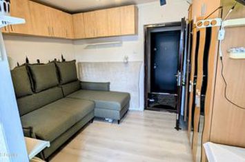 Garsonieră cochetă, renovată, 15 m², Str. Amurgului 18, Piața Rahova anunturi imobiliare Bucuresti