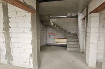 Casă - 4 camere de vanzare CENTRAL - Alba anunturi imobiliare Alba