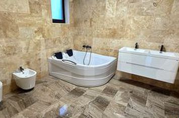 Casă - 4 camere de vanzare ALBA IULIA - Alba anunturi imobiliare Alba