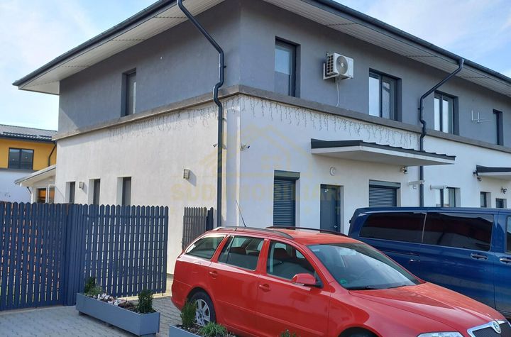 Vilă - 4 camere de vanzare METALURGIEI - Bucuresti anunturi imobiliare Bucuresti