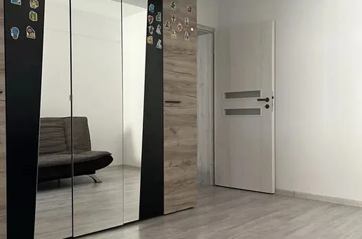 Apartament 2 camere de inchiriat TRACTORU - Brasov anunturi imobiliare Brasov