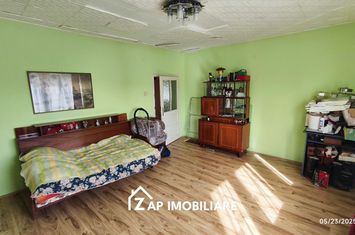 Ap 2 camere 74 mp - cu garaj si curte proprie 300 mp - Budiului anunturi imobiliare Mures