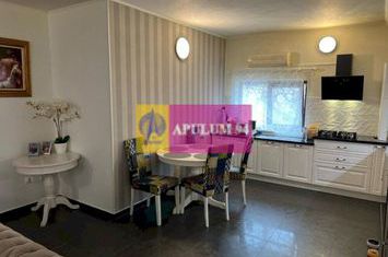 Apartament 4 camere LUX in VILA, 130mp, zona Unirii-Fantani anunturi imobiliare Bucuresti