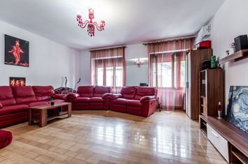 Casa 6 camere - teren 558 mp - Centrul Aradului - COMISION 0 anunturi imobiliare Arad