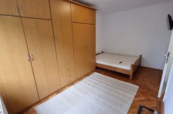 Apartament 3 camere de inchiriat ASTRA - Brasov anunturi imobiliare Brasov