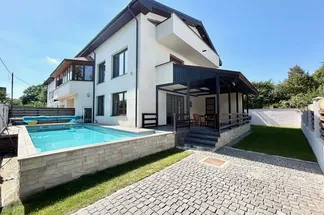 Vilă 7 cam de vânzare Bucuresti - Iancu Nicolae