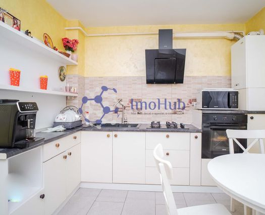 Apartament 3 camere Popas Pacurari, 61 mp