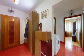 Apartament 3 camere de vânzare Bucuresti - Valea Ialomitei