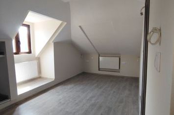 Casă - 4 camere de vanzare SIBIU - Sibiu anunturi imobiliare Sibiu