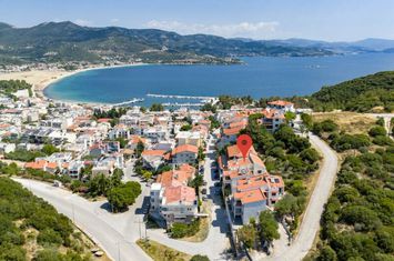 Mezonetă pe două niveluri, 118 mp, Nea Iraklitsa anunturi imobiliare Grecia