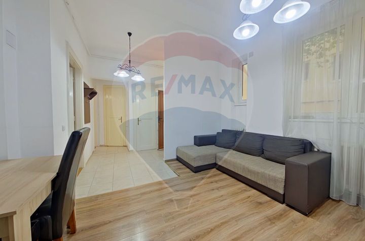 Apartament cu 3 camere de închiriat în zona Central anunturi imobiliare Cluj