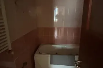 Apartament 3 camere S4 str Savinesti anunturi imobiliare Bucuresti