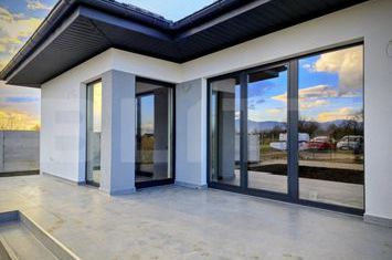 Casă - 4 camere de vanzare STUPINI - Brasov anunturi imobiliare Brasov