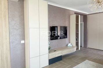 Casa moderna cu 4 camere de vanzare strada Piersicilor, zona Oncea anunturi imobiliare Bihor