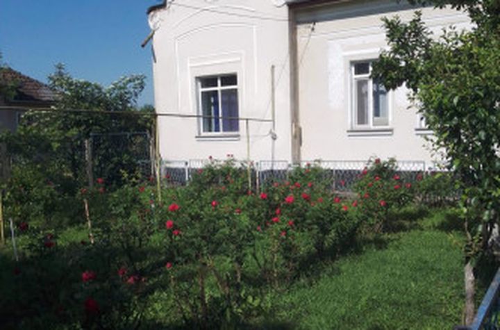 Vilă - 5 camere de vanzare CALAN - Hunedoara anunturi imobiliare Hunedoara