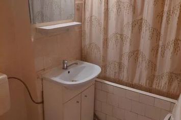 Apartament 2 camere de vanzare TRACTORU - Brasov anunturi imobiliare Brasov
