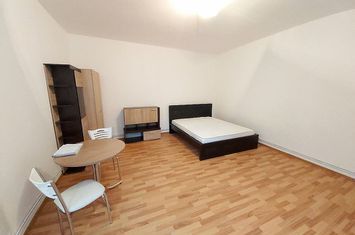 Garsonieră de vanzare GARA GHEORGHENI  - Cluj anunturi imobiliare Cluj