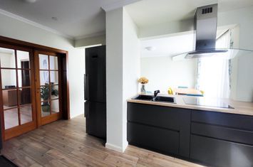 Apartament 4 camere de vanzare ORADEA - Bihor anunturi imobiliare Bihor