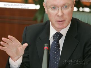 BCR nu vinde casele datornicilor