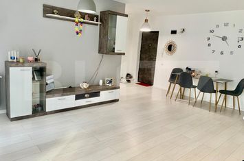 Apartament 2 camere de vanzare FLORESTI - Cluj anunturi imobiliare Cluj