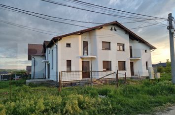 Casă - 4 camere de vanzare ALBA IULIA - Alba anunturi imobiliare Alba
