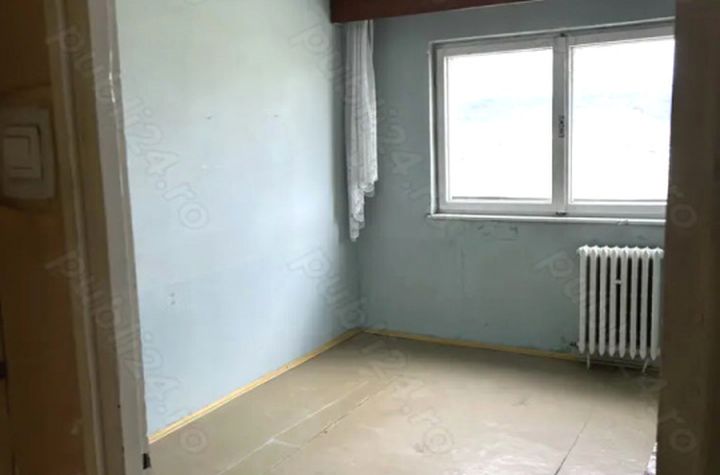 Apartament 2 camere de vanzare VASILE AARON - Sibiu anunturi imobiliare Sibiu