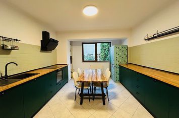 Apartament 4 camere, parter cu terasa, Jandarmeriei, padure anunturi imobiliare Bucuresti