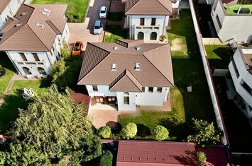 Vilă individuală P+1+M – 980 mp teren – Erou Iancu Nicolae, Pipera anunturi imobiliare Bucuresti