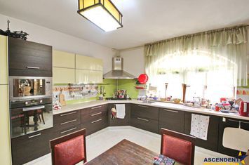 Apartament 3 camere de inchiriat CENTRUL ISTORIC - Brasov anunturi imobiliare Brasov