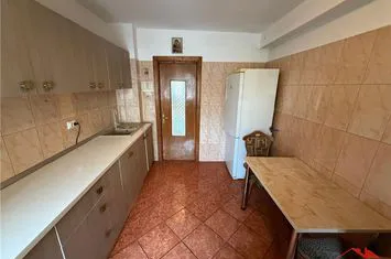 Apartament 3 camere de vanzare BRAILEI - Vrancea anunturi imobiliare Vrancea